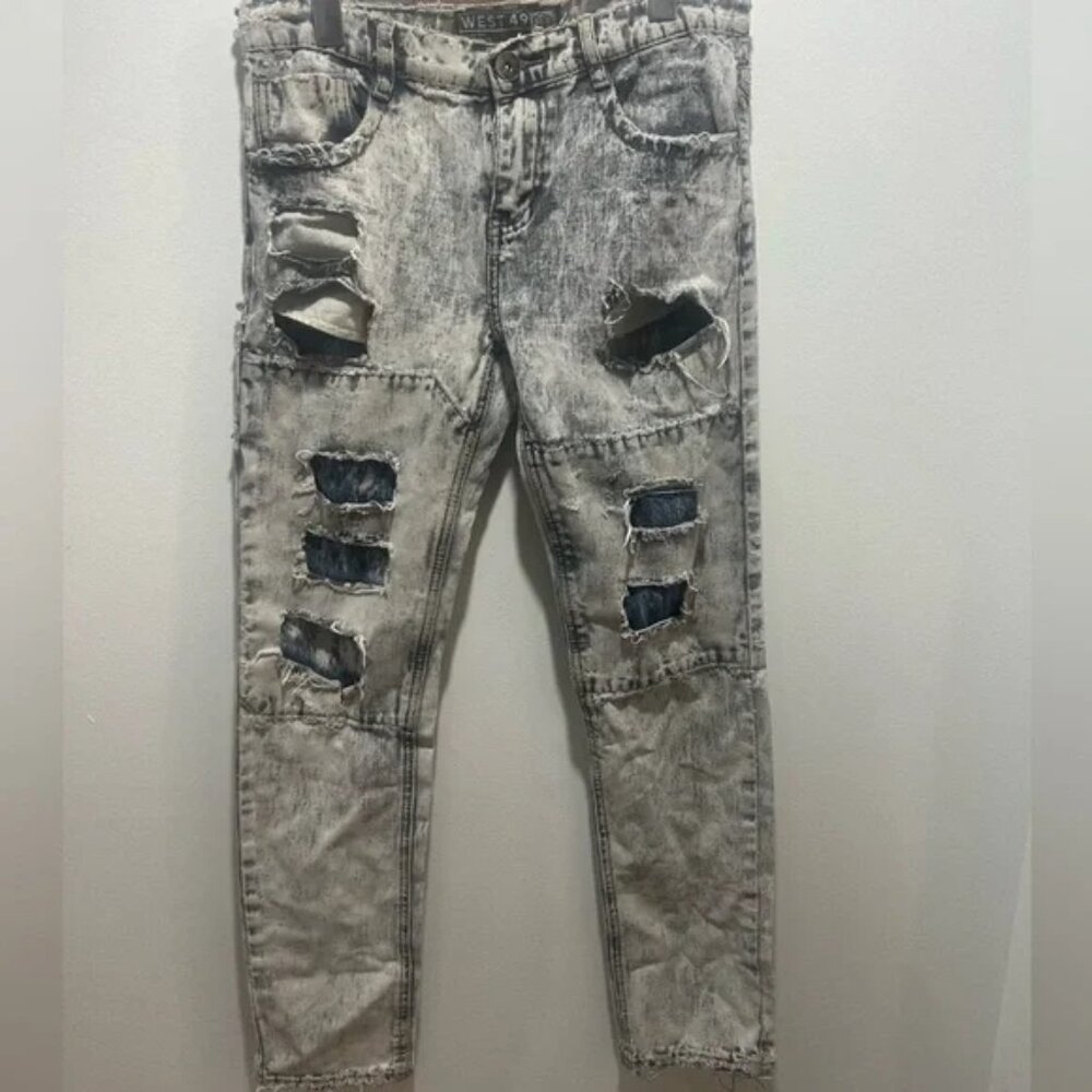 WEST 49 size 13/14 skinny fit distressed jeans, frayed hems, zipper buckle front